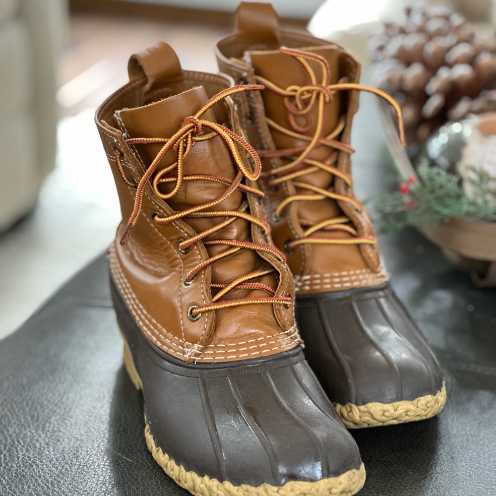 LL BEAN WOMENS 8” LEATHER DUCK BOOTS 10 NARROW